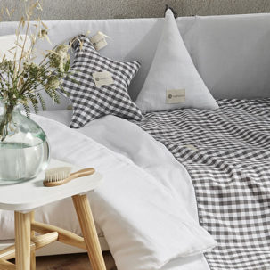 Cojín triángulo Provenza Vichy blanco - Imagen 4