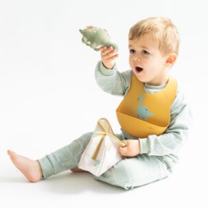 Babero de silicona Dinos mostaza - Imagen 4