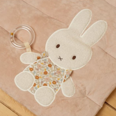 Alfombra de juegos Miffy Vintage Flores - Imagen 12
