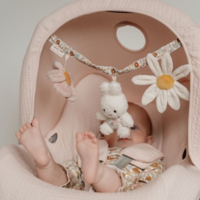 Cadena de juguete para cochecito Miffy Vintage Little Flowers - Imagen 4