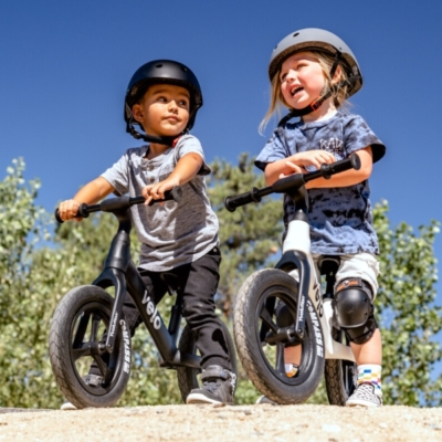 Bicicleta Yvelo Pro negra - Imagen 4