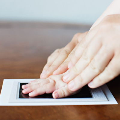 Marco pared babyprints blanco - Imagen 7