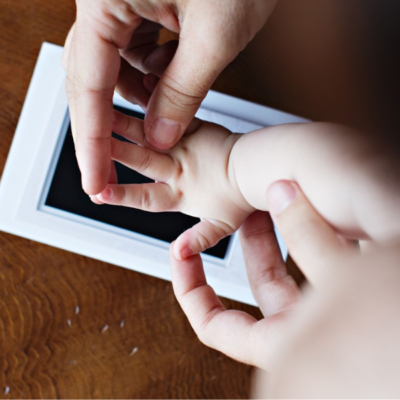 Marco pared babyprints blanco - Imagen 6