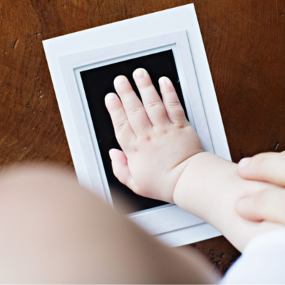 Marco pared babyprints blanco - Imagen 9