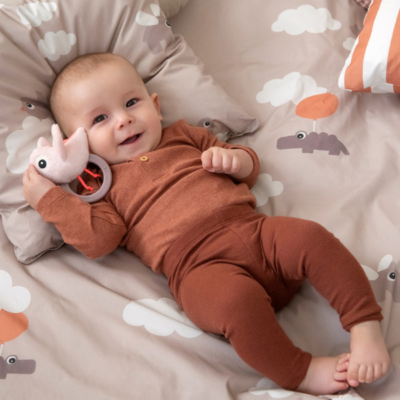 Sonajero con mordedor Birdie rosa - Imagen 3