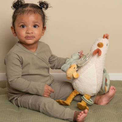 Gallina de actividades pequeña granja - Imagen 3