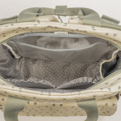 Mochila maternal corazones Poppy musgo - Imagen 9