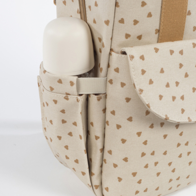 Mochila maternal corazones Poppy canela - Imagen 6
