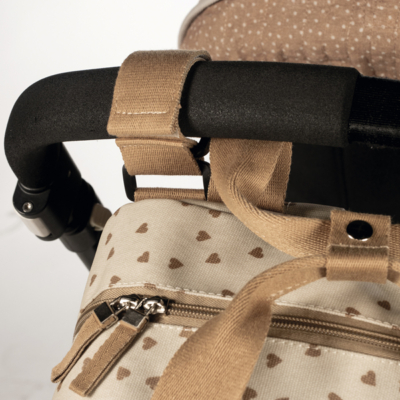 Mochila maternal corazones Poppy canela - Imagen 10