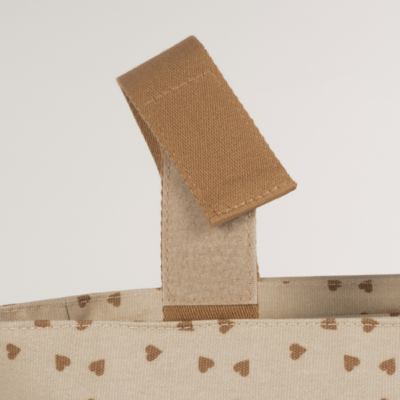 Organizador para silla corazones Poppy canela - Imagen 6