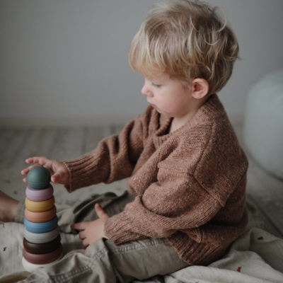 Anillos apilables Mushie solid rustic - Imagen 3