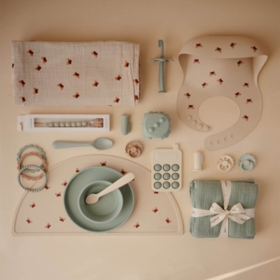 Babero silicona Mushie print butterflies - Imagen 5