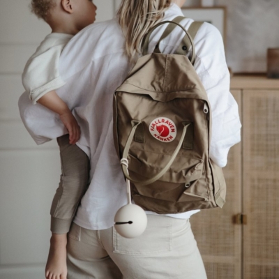 Funda chupete Mushie solid blush - Imagen 3