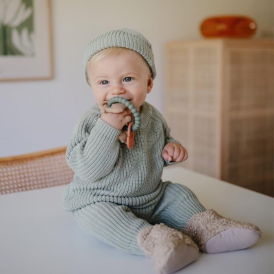 Mordedor silicona Mushie ring dino - Imagen 2