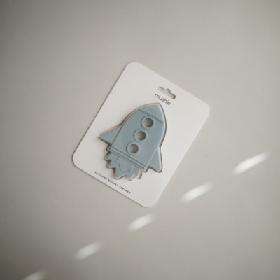 Mordedor silicona Mushie rocket cloud - Imagen 3