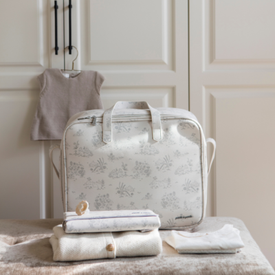 Maleta maternal Toile de Jouy Cream - Imagen 2