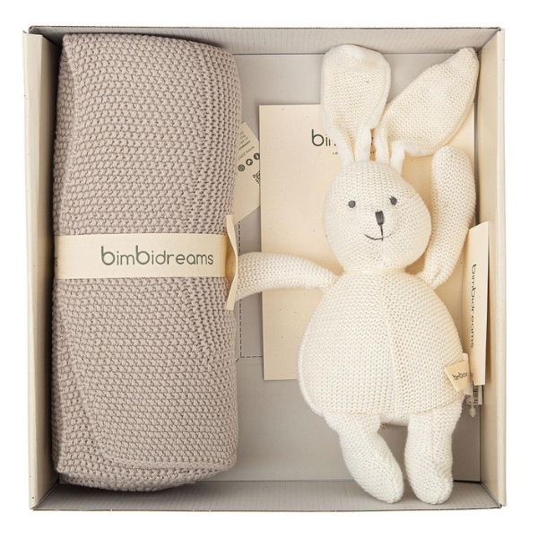 Diseño sin título - 2024-05-30T125002.511 Caja regalo con manta y peluche tricot topo - Imagen 1