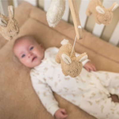 Móvil musical de madera baby Bunny - Imagen 3