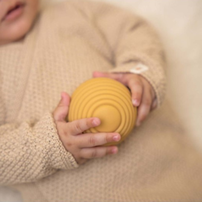 Set de 3 pelotas sensoriales granja - Imagen 4