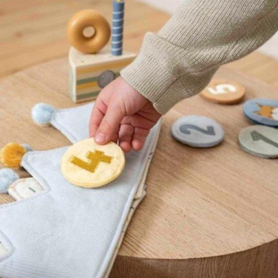 Corona de cumpleaños con números 1 al 5 azul - Imagen 2