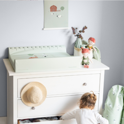 Cambiador y medidor plastificado Funny Farm - Imagen 3