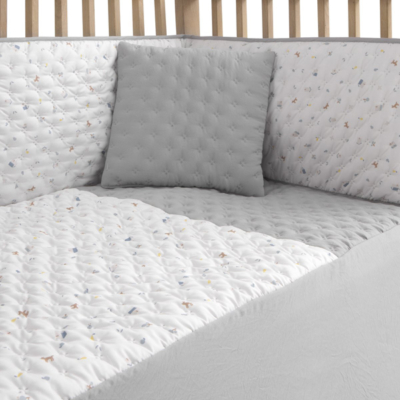 Colcha con protector para cuna de 60 House azul - Imagen 2