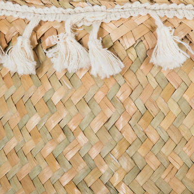 Cesta de almacenaje infantil borlas blancas - Imagen 2