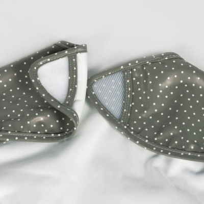 Babero impermeable Poppy Musgo - Imagen 3