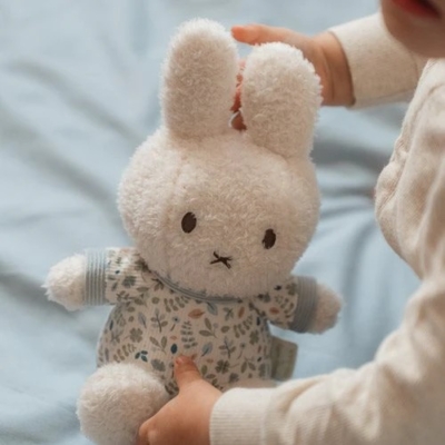Miffy 20cm. lucky leaves - Imagen 5