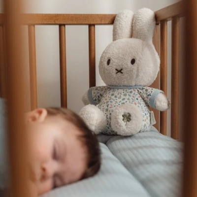 Miffy 30cm. lucky leaves - Imagen 5