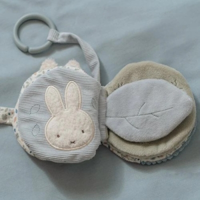 Libro Blandito de Actividades Miffy leaves - Imagen 6