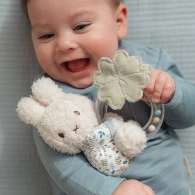 Sonajero anillo Miffy lucky leaves - Imagen 3