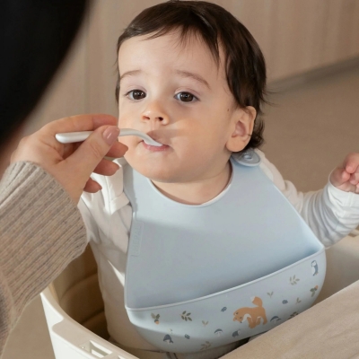 Babero de silicona Mio Forest Friends - Imagen 3